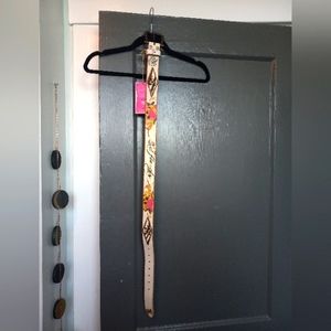 Y2K 2000s ED Hardy skull bird love kills slowly small